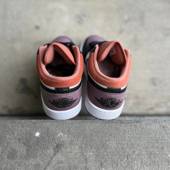 Air Jordan 1 Low SE 'SKYLINE'