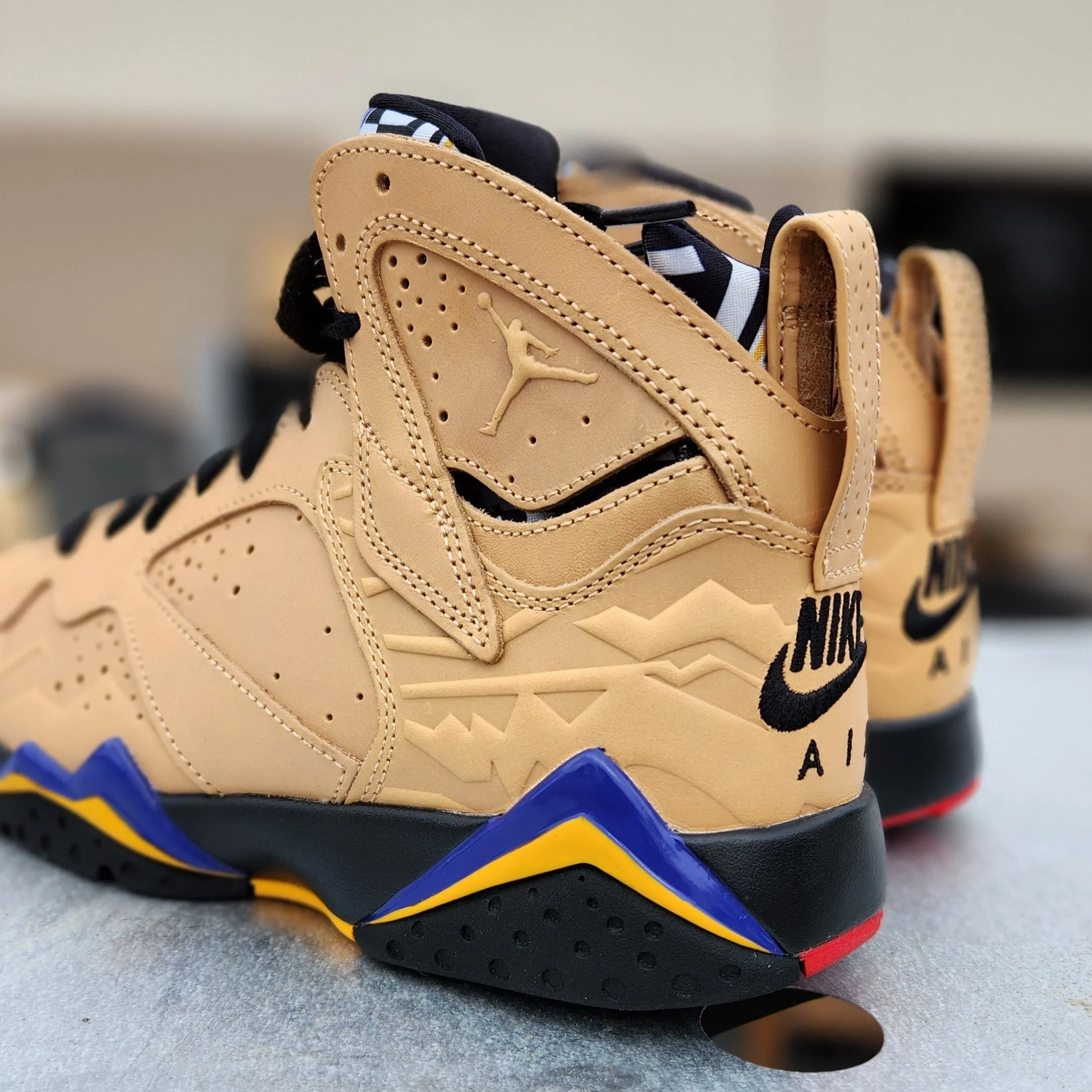 Air Jordan 7 Retro SE Afrobeats