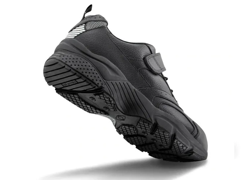 Apex A6000M - Men's Athletic Shoe