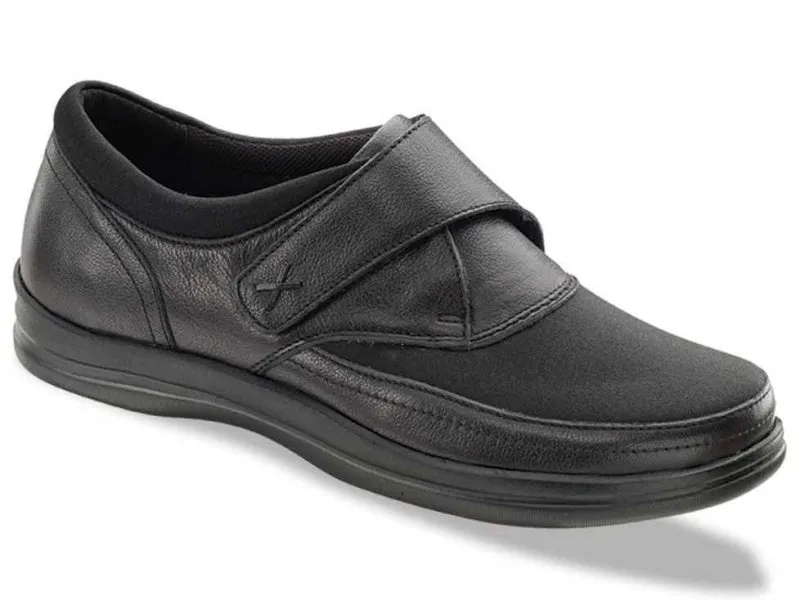 Apex Emmy - Women's Shoe