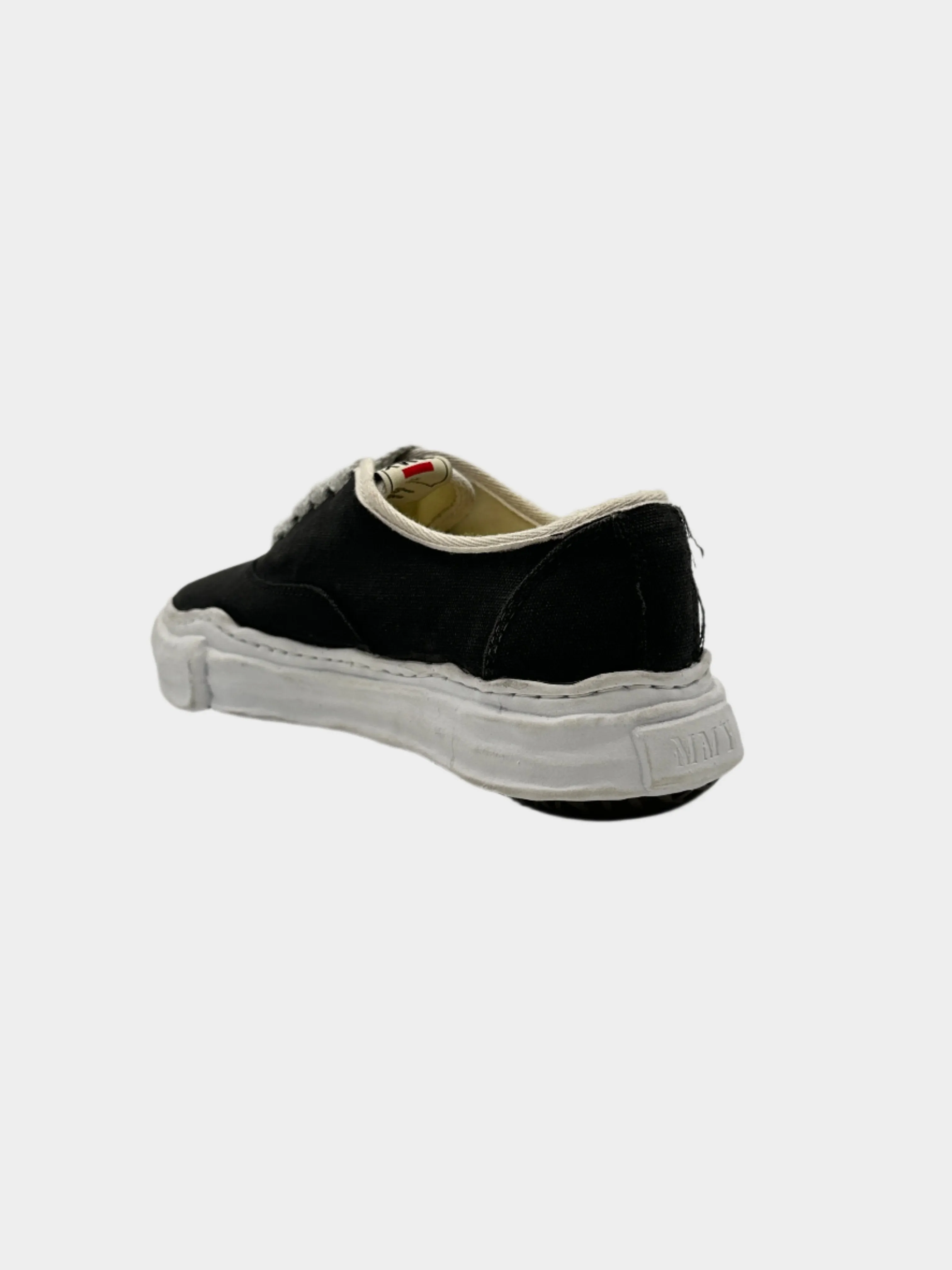 Canvas Low Sneakers