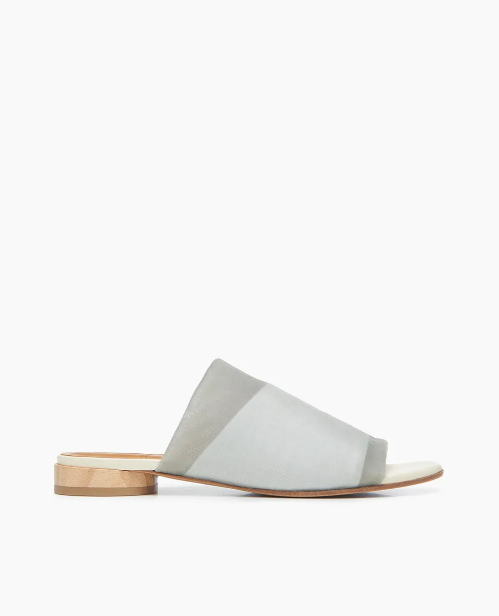 Court Sandal