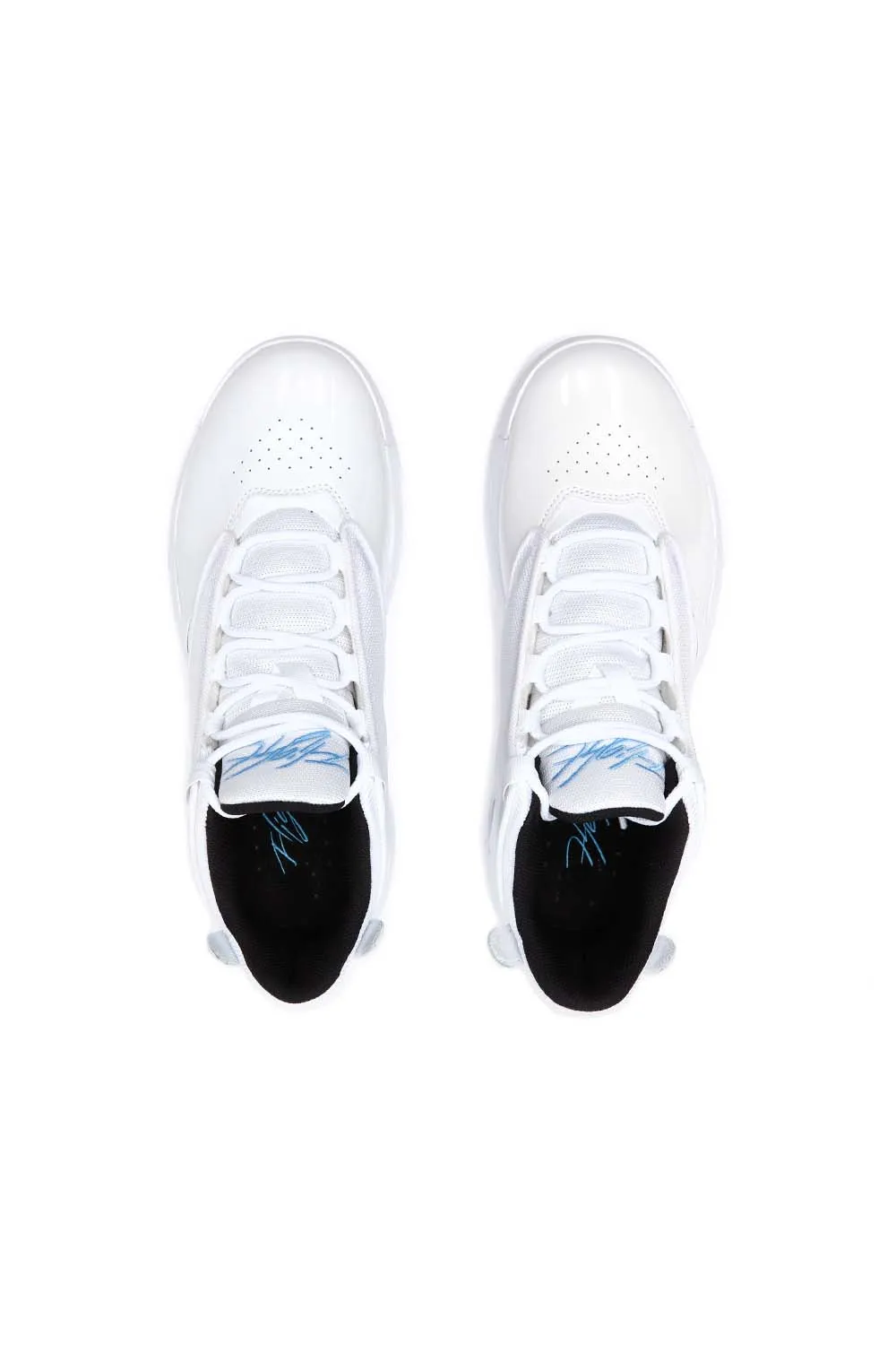 Jordan Mens Max Aura 4 Shoes 'White/University Blue'