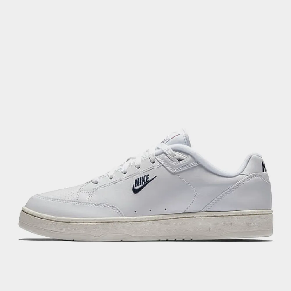 Nike Mens Grandstand Ii Sneaker White/white _ 181952 _ White