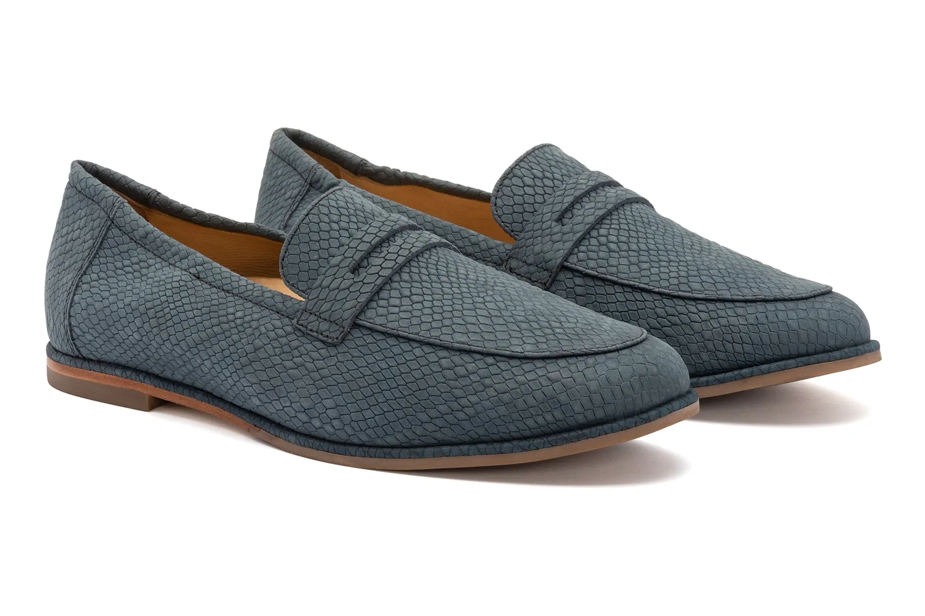 Strada Loafer